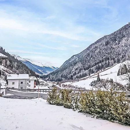 아파트 Christians Hamat By Interhome