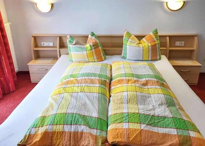 아파트 Christians Hamat By Interhome 이스크글