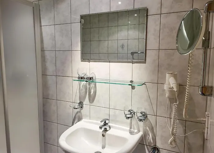 Christians Hamat By Interhome 이스크글