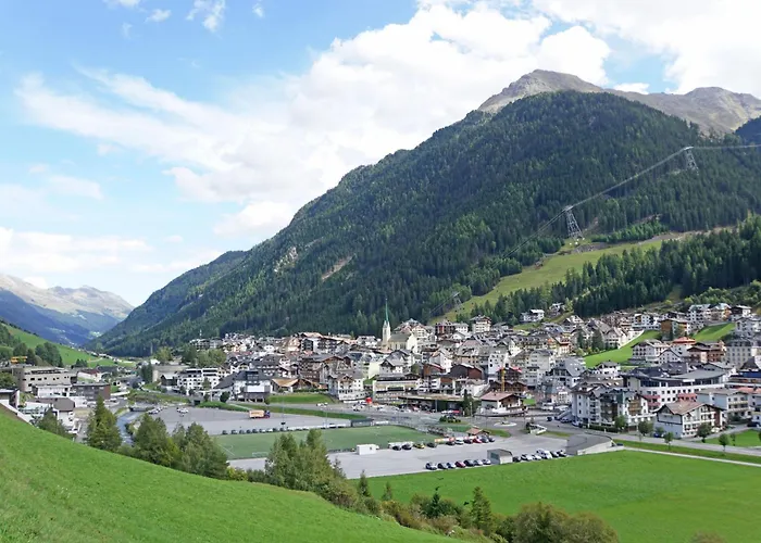 Christians Hamat By Interhome *