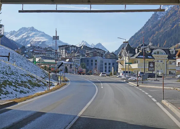 Christians Hamat By Interhome