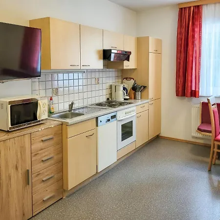 Christians Hamat By Interhome